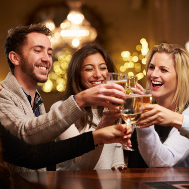 飲み会の服装まとめ おしゃれでオススメなのはこれ 必見 Lovely 飲み会の服装まとめ おしゃれでオススメなのはこれ 必見 Lovely