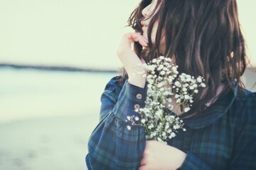 横柄な態度をとる人の心理と特徴は 対処法15選も解説します Lovely 横柄な態度をとる人の心理と特徴は 対処法15選も解説します Lovely