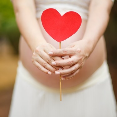妊娠30週目の胎児の大きさは 母体の変化や過ごし方の注意点も解説 Lovely