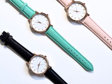 【ダイソー・セリア・キャンドゥ】100均の腕時計特集！おしゃれで実用的な300円や500円がおすすめ