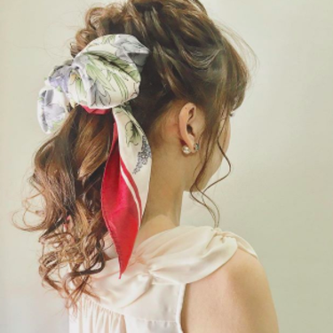 バンダナ スカーフのヘアアレンジ50選 髪型別に紹介します Lovely