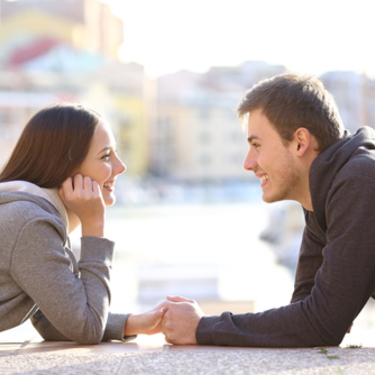 付き合う定義を解説！男性にとって「恋人と付き合う」とは？(2ページ目) | Lovely