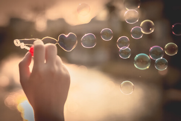 「ずっと彼が好き」長い片思い。成就or諦める、あなたはどっち？