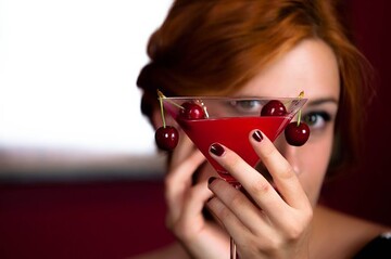 お酒で顔が赤くなる女はどう思われている？男性意見と防ぐ方法