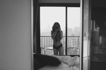 木下優樹菜の胸はDカップ？乳バンドに豊胸と話題のおっぱい画像99選！	