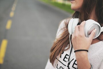 絢香の曲一覧！レコ大受賞の有名曲やコラボ曲まで総まとめ