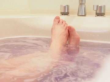最新医学が明かす「入浴の7大健康効果」！冬の入浴3大健康リスクとは？