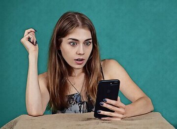 スマホや携帯が壊れる夢占い21選！画面が割れるなどパターン別に紹介	