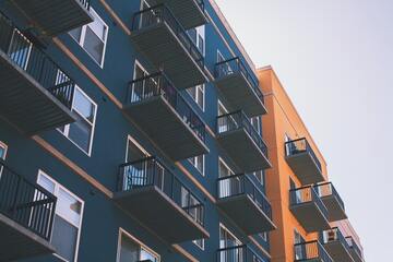 【夢占い】マンションの夢が表す意味25選！高層マンション・高級など