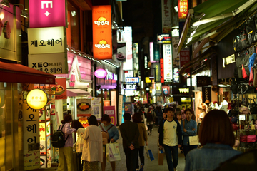 【夢占い】仲間外れの夢の25の意味を解説！人間関係・対人関係	