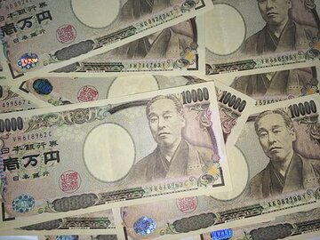 10万円で買えるもの・できること特集！生活を上質にする有意義な使い道