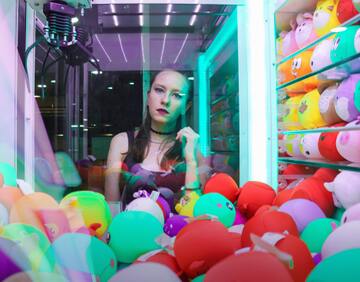 クレーンゲームの夢の意味15選【夢占い】取る・落ちる・景品など！