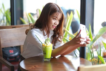 マッチングアプリで付き合うまでの期間や流れって？自分に合った相手に出会うコツ