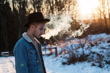 背が低い男はあり？なし？女性の本音や背の低い男でもモテる秘訣を徹底解説！